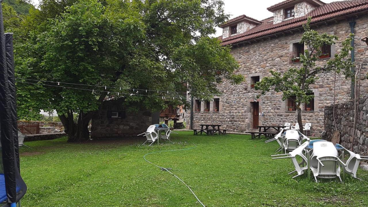 ホテル La Casa Vieja En Valdeon Soto de Valdeón エクステリア 写真